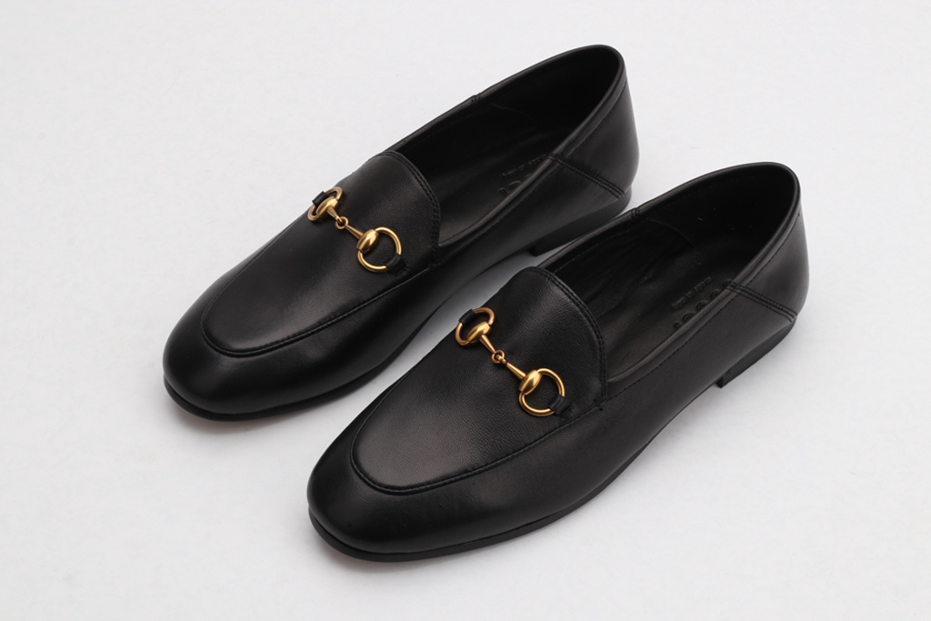 Leather Horsebit loafer